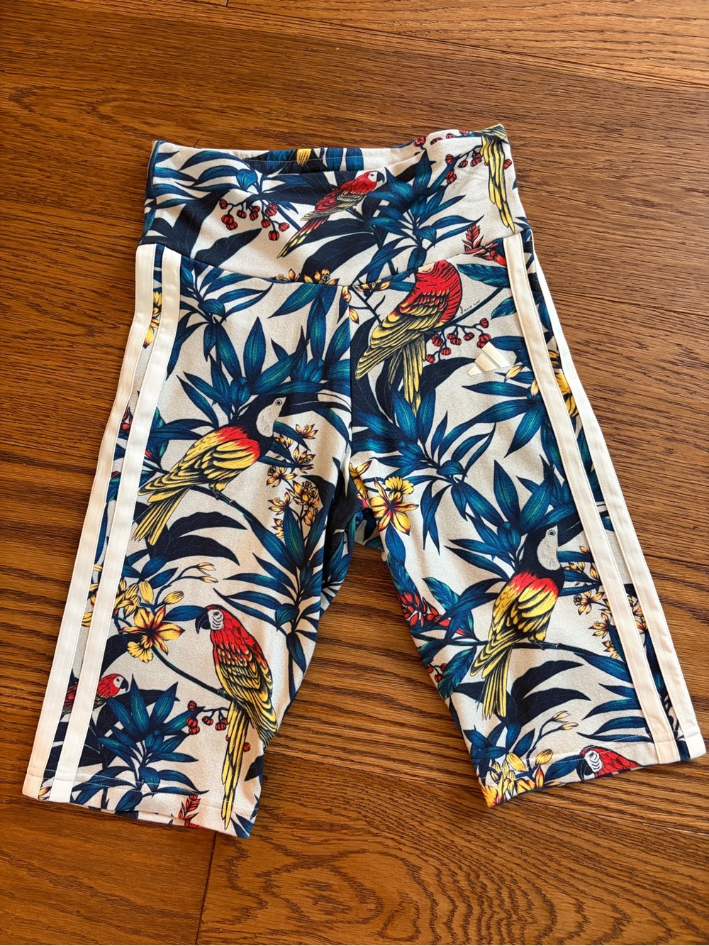 Farm Rio + Adidas Farm Bike Short NWT - Picture 2 of 6